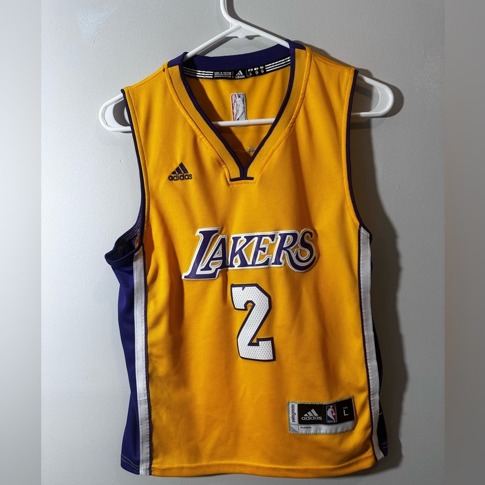 🔥Lakers swingman Jersey #2 Ball please read full description